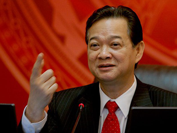 Thủ tướng Chính phủ Nguyễn Tấn DũngKhông được chủ quanTrước hết, xin trân trọng cảm ơn Thủ tướng đã dành thời gian trả lời báo chí về các vấn đề mà dư luận đang rất quan tâm. Thưa Thủ tướng, Đảng và Nhà nước ta đã dành sự quan tâm đặc biệt đến việc kiềm chế lạm phát, ổn định kinh tế vĩ mô. Xin Thủ tướng cho biết đánh giá của Chính phủ về kết quả thực hiện trong 6 tháng đầu năm và nhiệm vụ trọng tâm trong 6 tháng cuối năm 2011? 